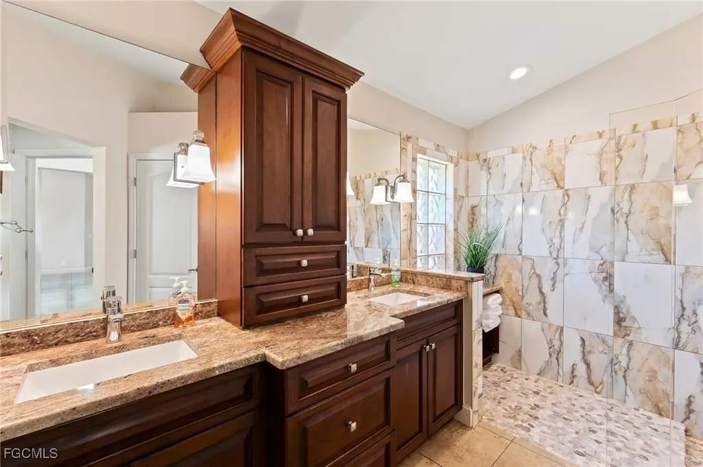 1250 Silverstrand Drive Naples FL 34110