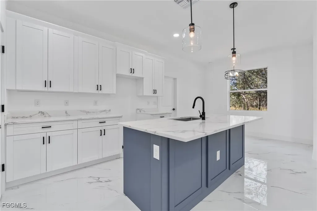 509 Johns Avenue Lehigh Acres FL 33972