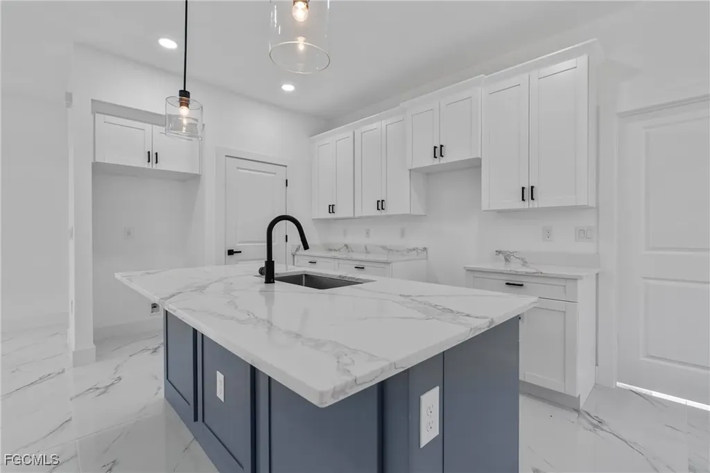 509 Johns Avenue Lehigh Acres FL 33972