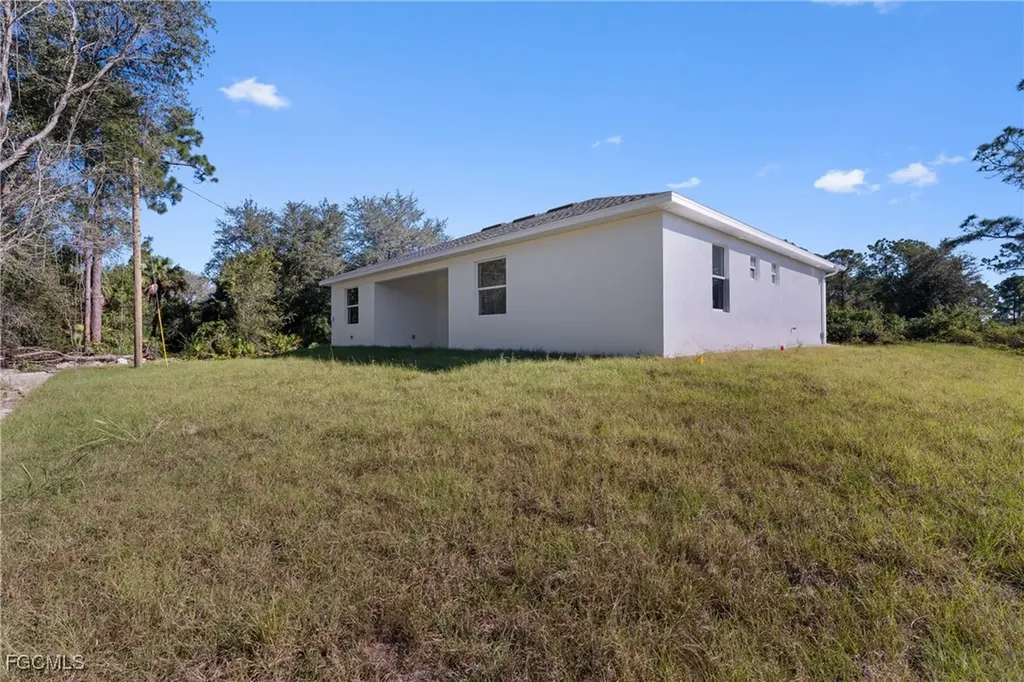 509 Johns Avenue Lehigh Acres FL 33972