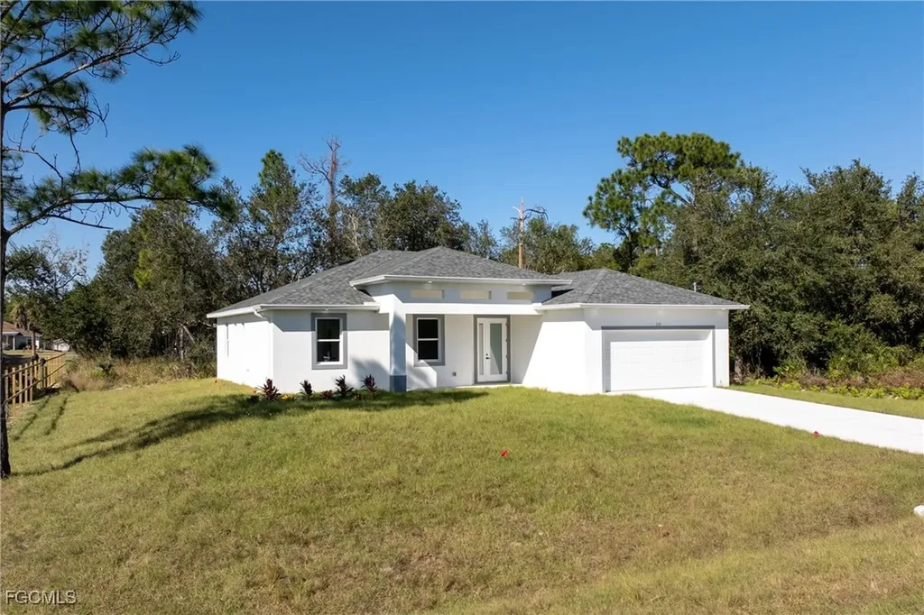 509 Johns Avenue Lehigh Acres FL 33972