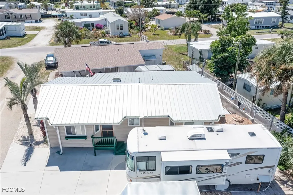 4828 Flamingo Drive St. James City FL 33956