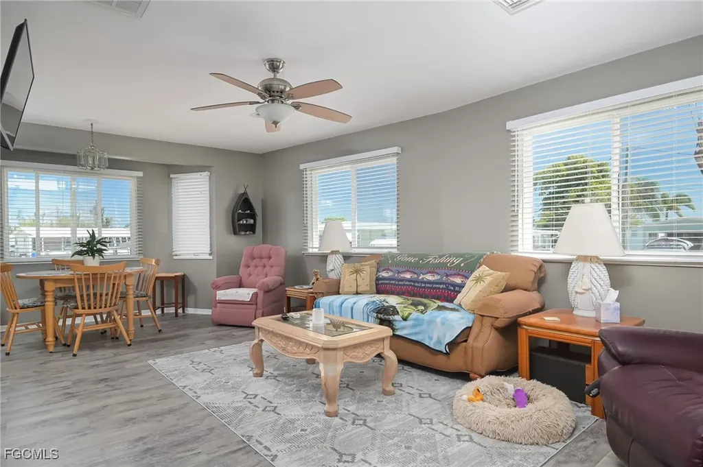 4828 Flamingo Drive St. James City FL 33956