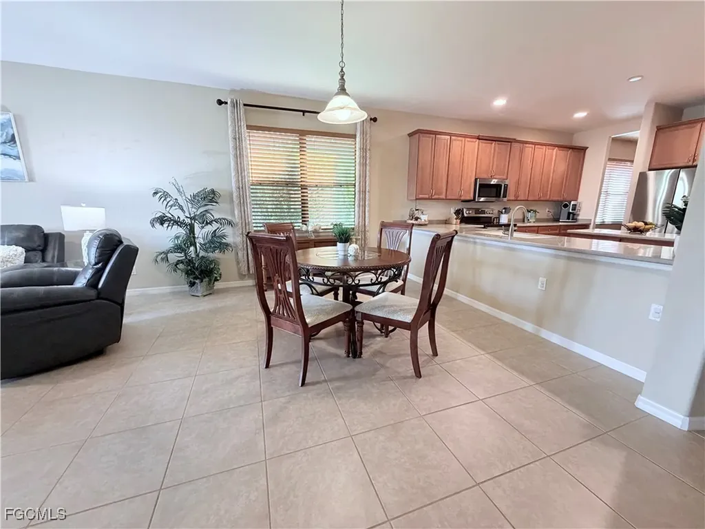 12036 Country Day Circle Fort Myers FL 33913