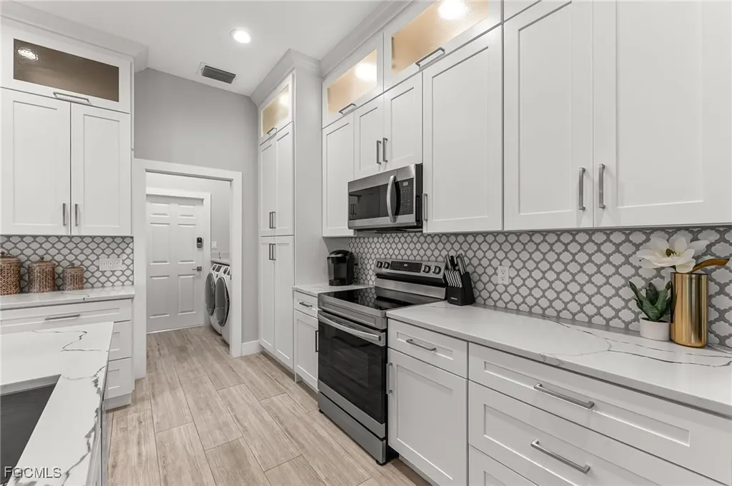 12721 Meadow Pine Lane Fort Myers FL 33913