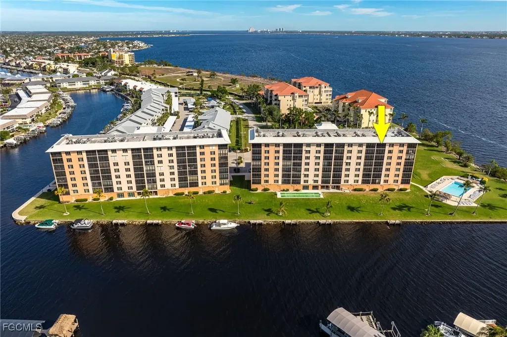 4280 SE 20th Place Cape Coral FL 33904