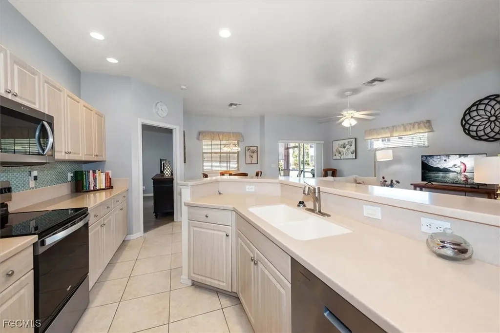 20068 Lake Vista Circle N Lehigh Acres FL 33936