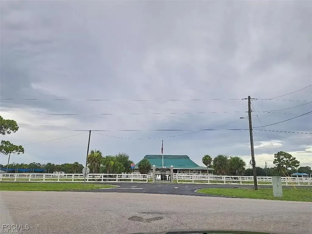 345 S Lindero Street Clewiston FL 33440