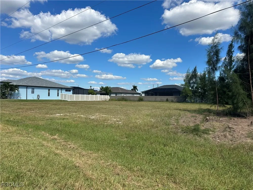 2115 NW 41st Place Cape Coral FL 33993