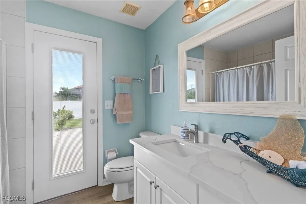 2734 SW 28th Avenue Cape Coral FL 33914