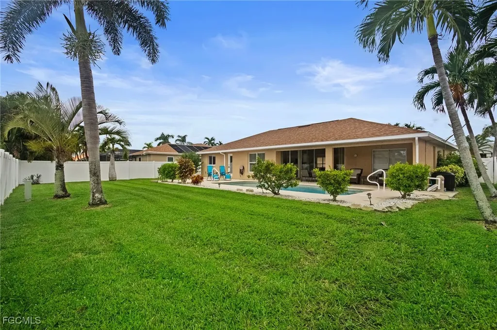 2734 SW 28th Avenue Cape Coral FL 33914