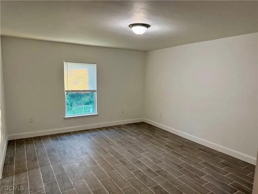 4501-4503 25th Street SW Lehigh Acres FL 33973