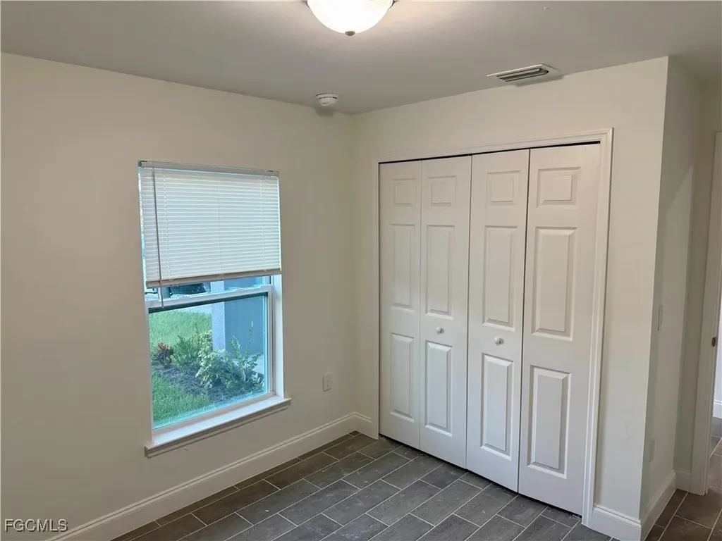 4501-4503 25th Street SW Lehigh Acres FL 33973