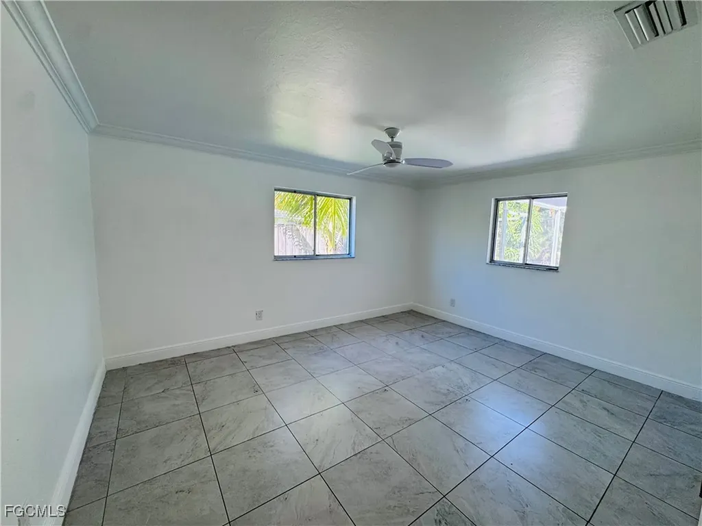 2461 Woodland Circle Fort Myers FL 33907