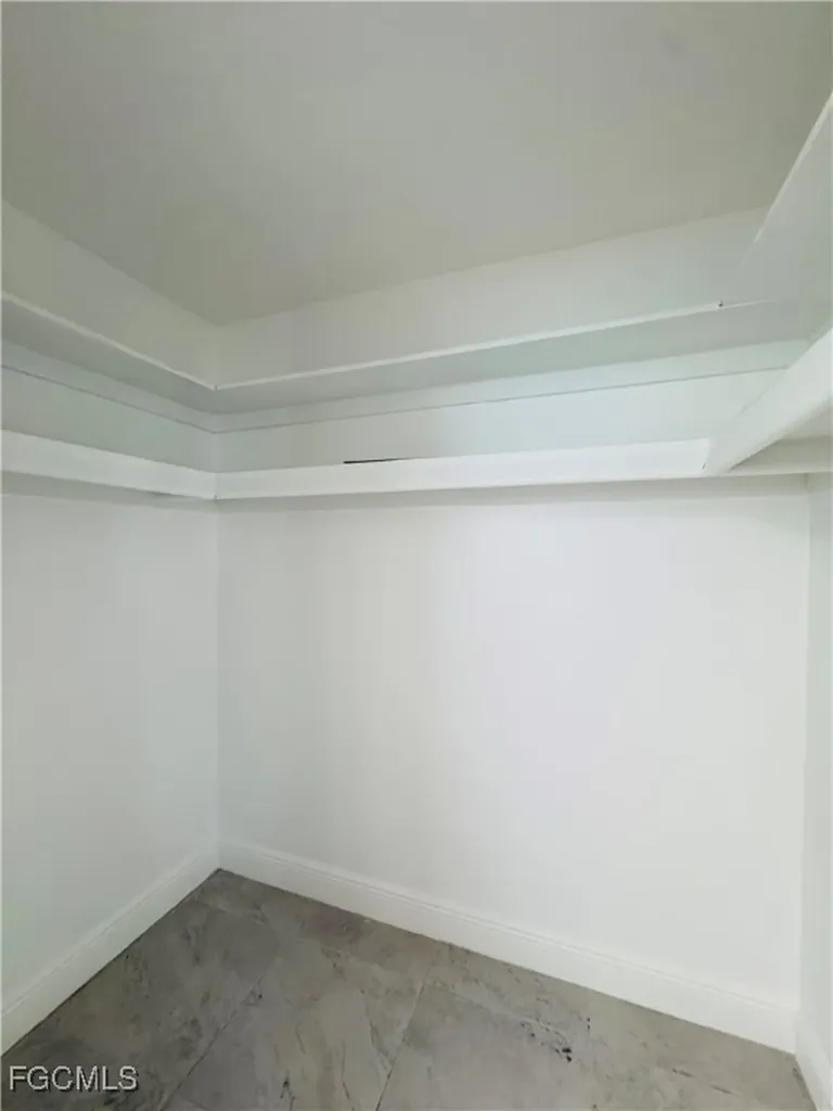 2461 Woodland Circle Fort Myers FL 33907