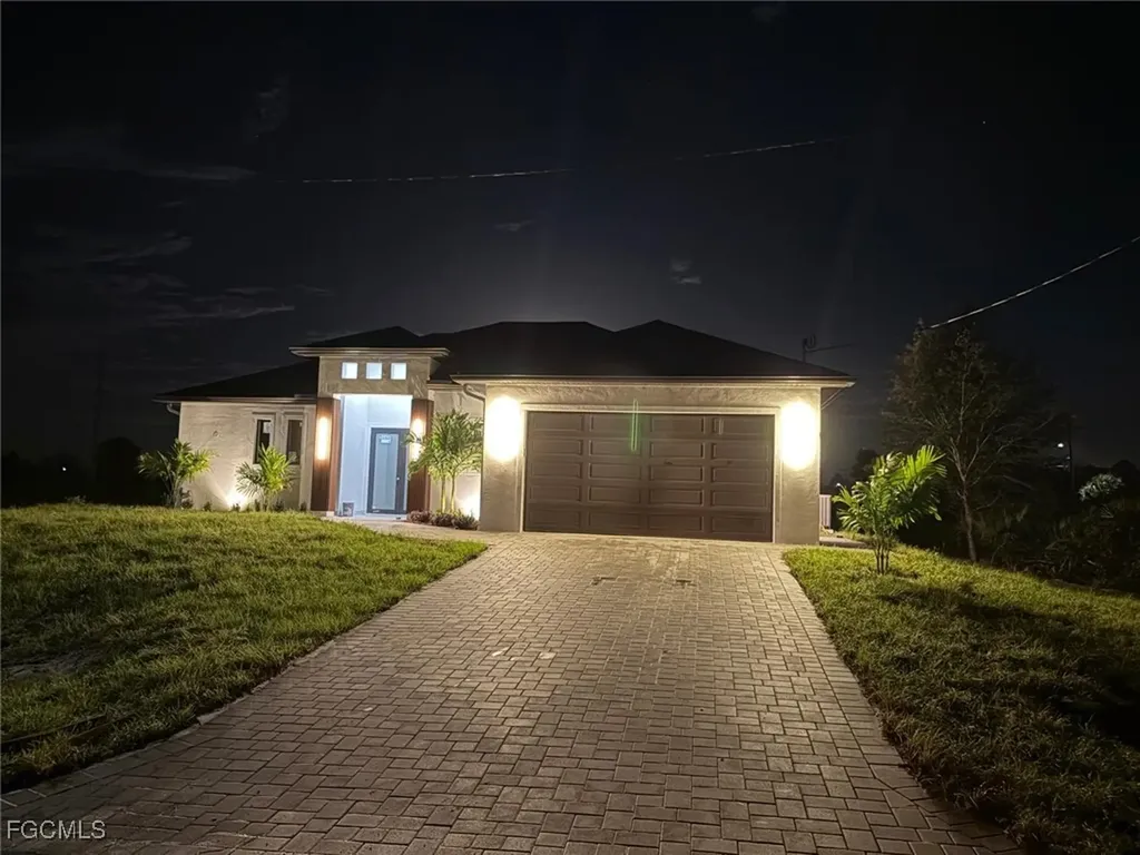 1047 Norton Avenue S Lehigh Acres FL 33974