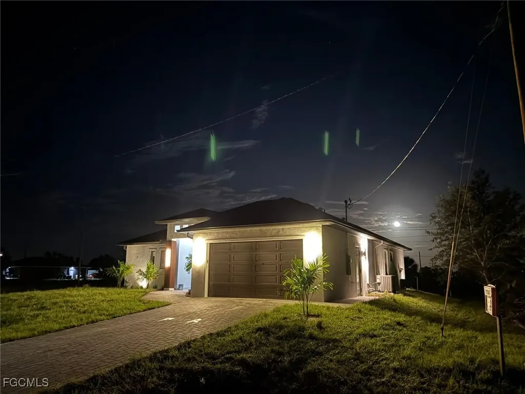 1047 Norton Avenue S Lehigh Acres FL 33974