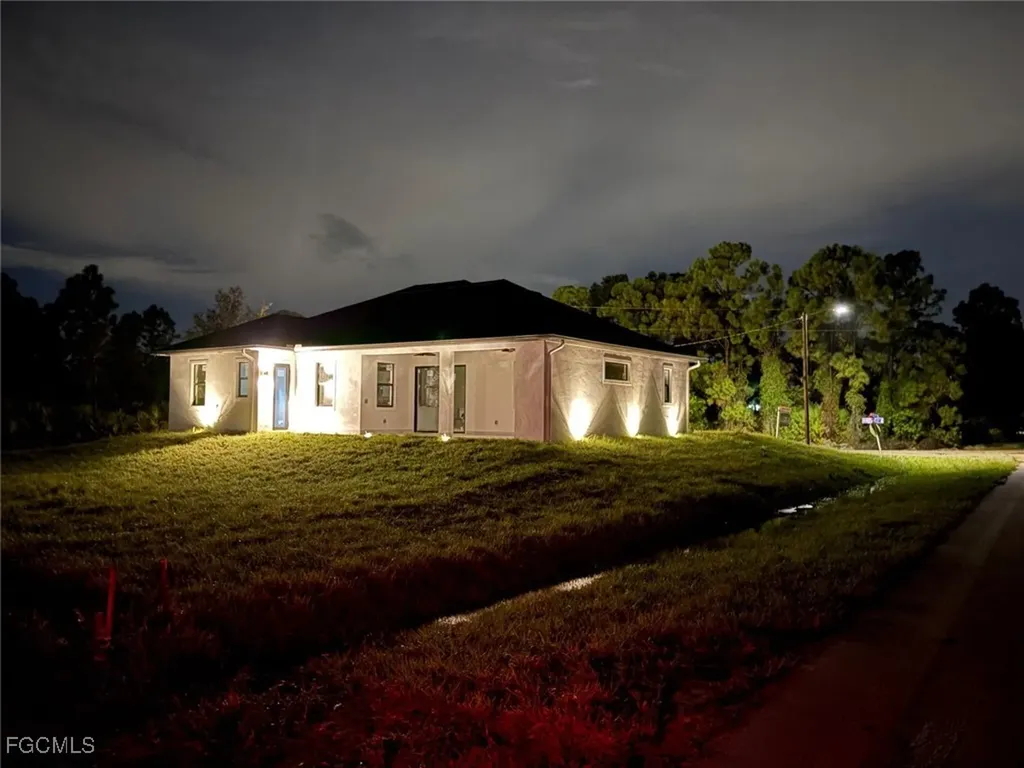 1047 Norton Avenue S Lehigh Acres FL 33974
