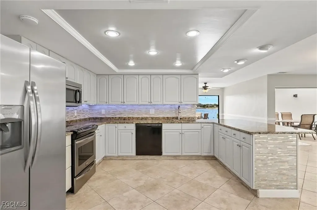 3518 Pelican Boulevard Cape Coral FL 33914