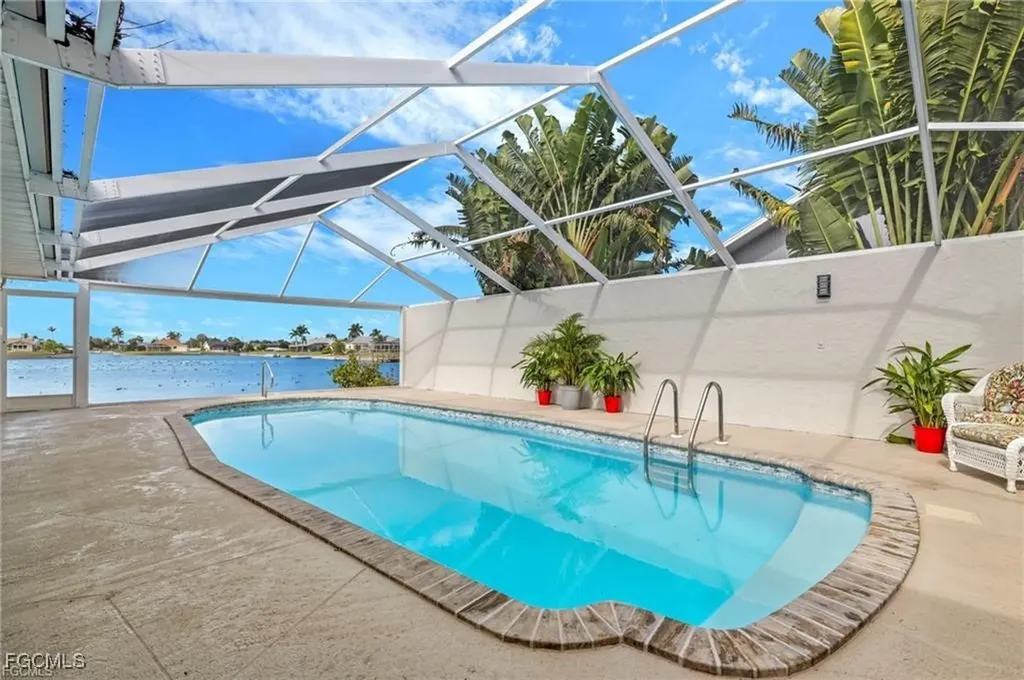 3518 Pelican Boulevard Cape Coral FL 33914