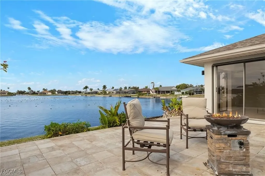 3518 Pelican Boulevard Cape Coral FL 33914