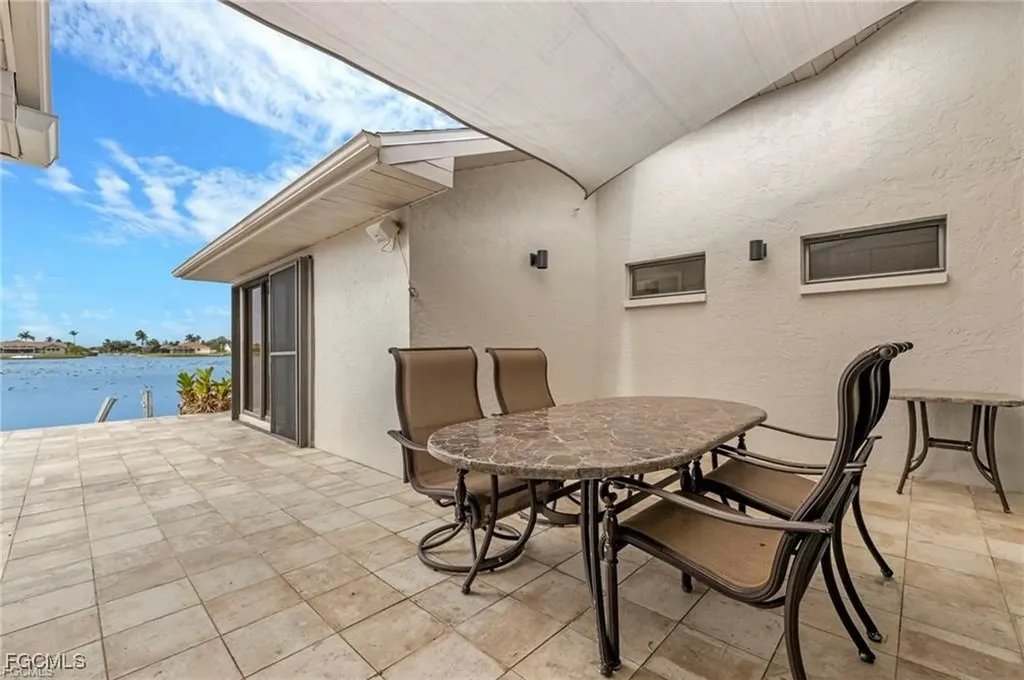 3518 Pelican Boulevard Cape Coral FL 33914