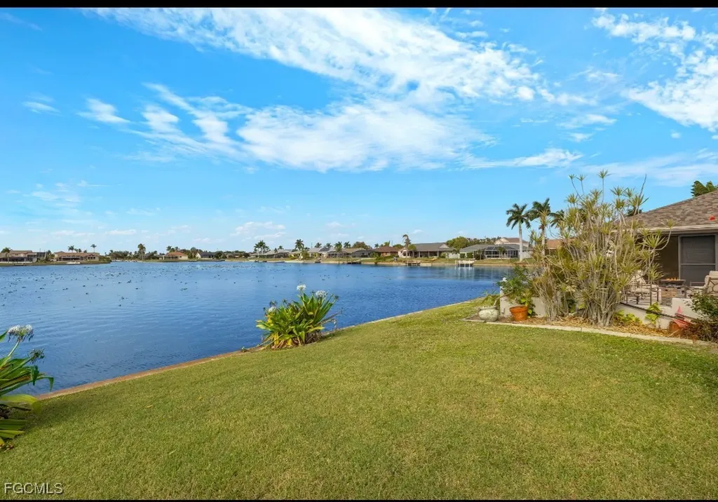 3518 Pelican Boulevard Cape Coral FL 33914