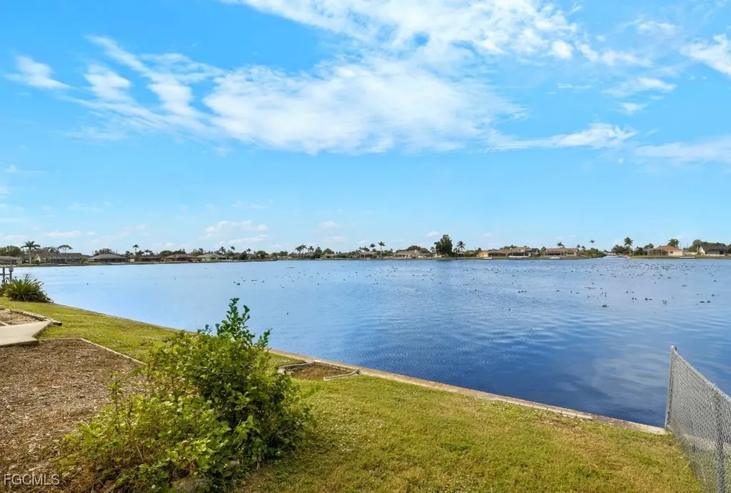 3518 Pelican Boulevard Cape Coral FL 33914