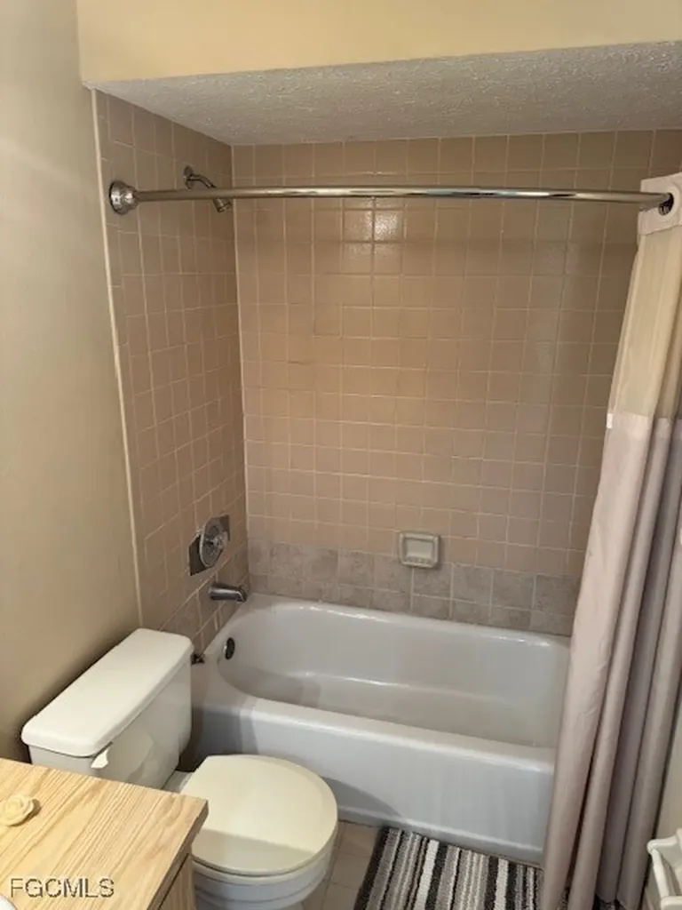 4420 Santa Barbara Boulevard Cape Coral FL 33914