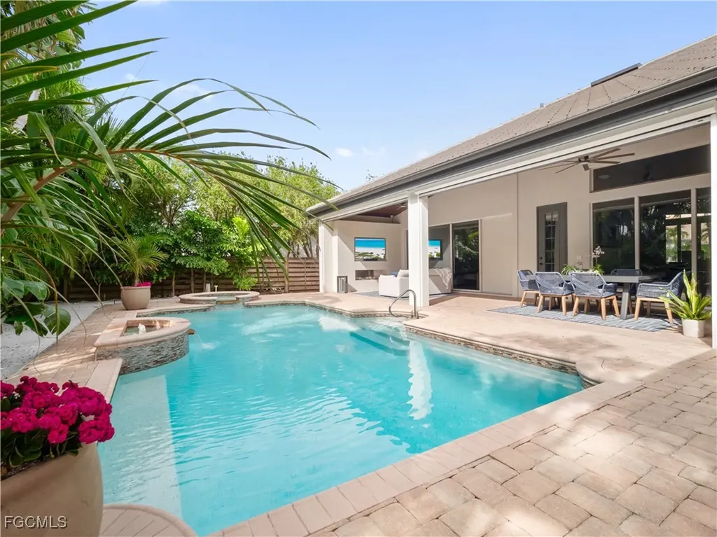 11451 Compass Point Drive Fort Myers FL 33908