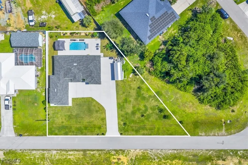 363 Paisley Avenue Lehigh Acres FL 33974