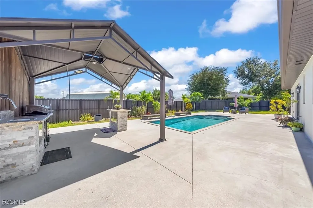 363 Paisley Avenue Lehigh Acres FL 33974