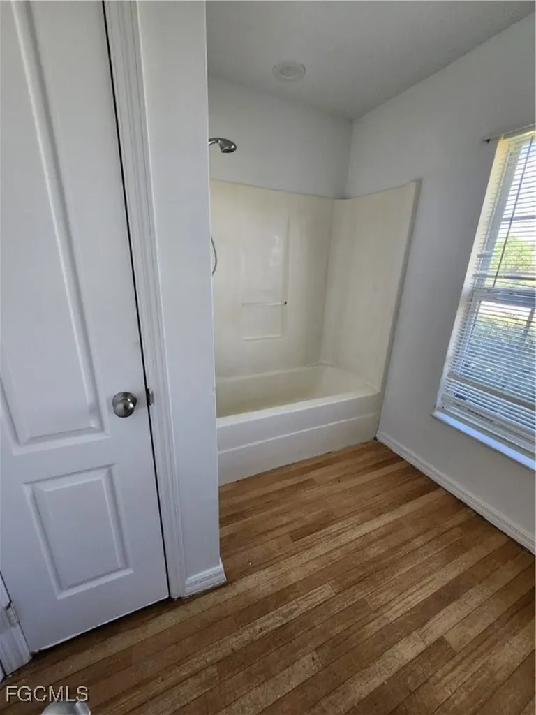 404 NE 23rd Terrace Cape Coral FL 33909