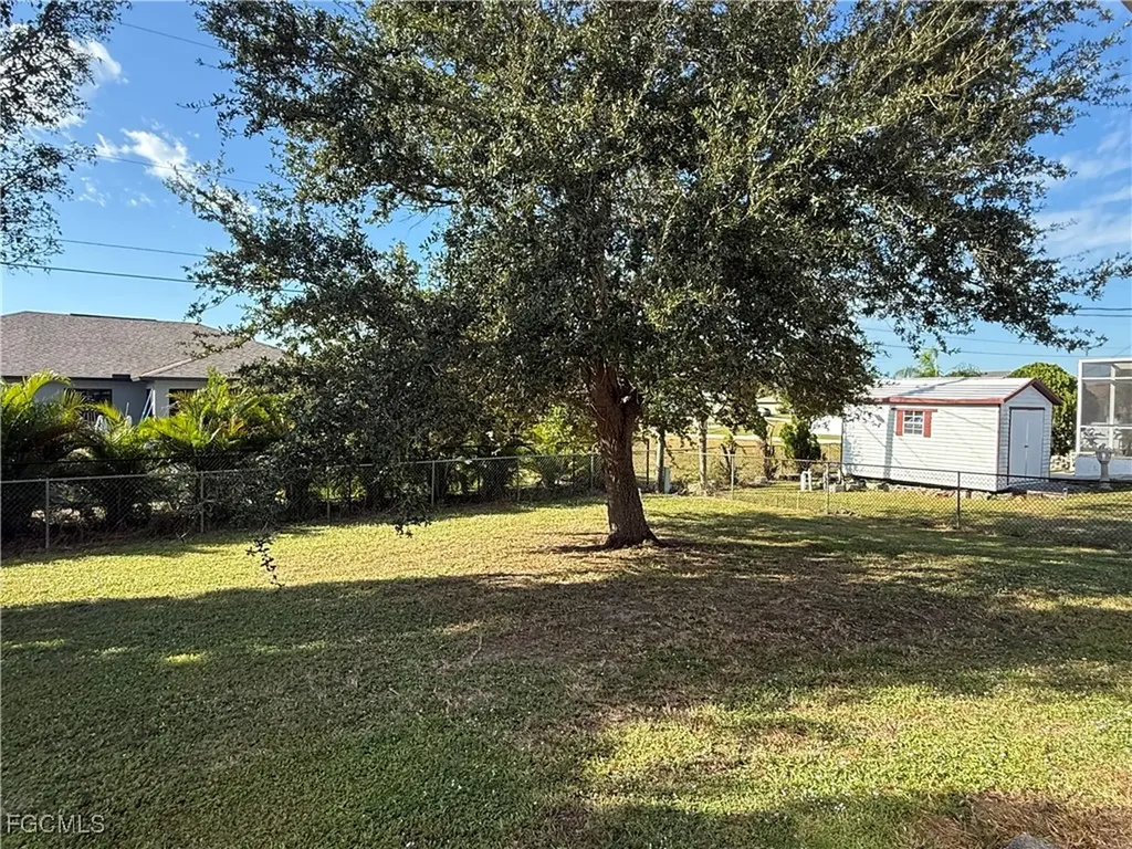 404 NE 23rd Terrace Cape Coral FL 33909