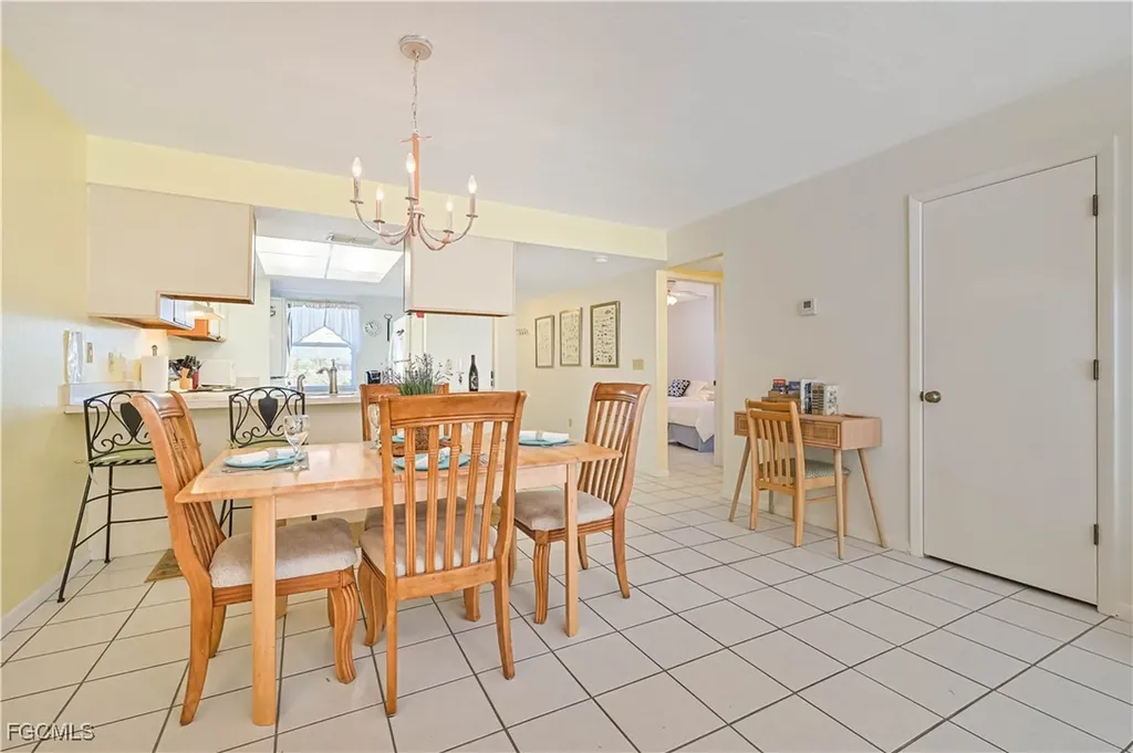 1936 Beach Parkway Cape Coral FL 33904