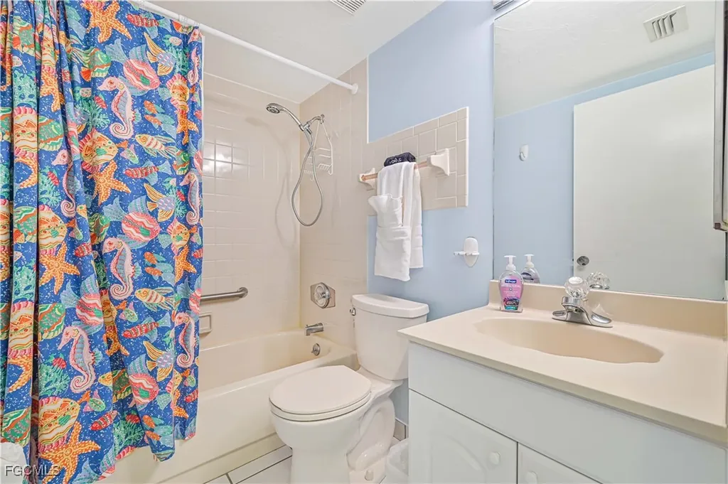 1936 Beach Parkway Cape Coral FL 33904