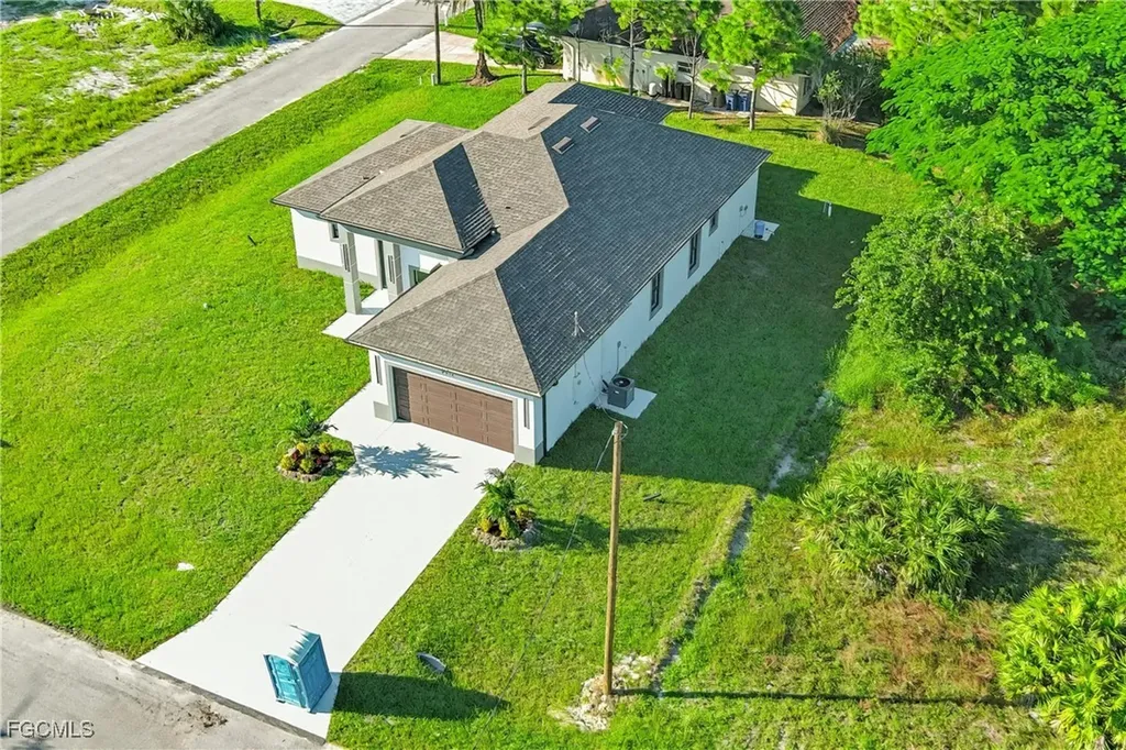 3512 9th Street W Lehigh Acres FL 33971