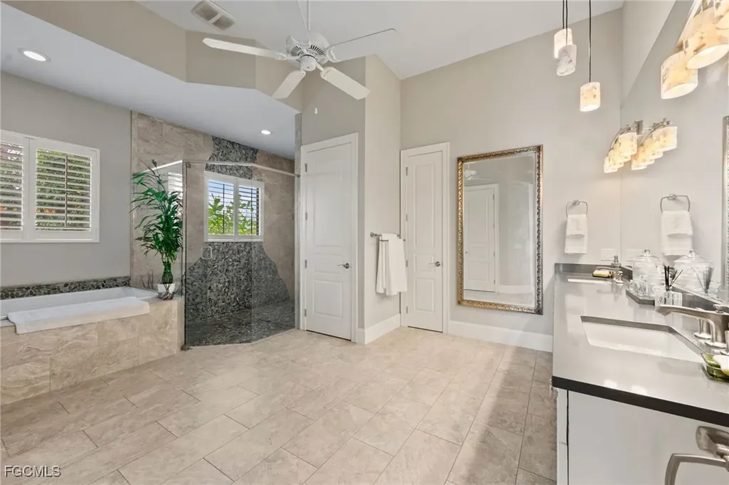14994 Bonaire Circle Fort Myers FL 33908