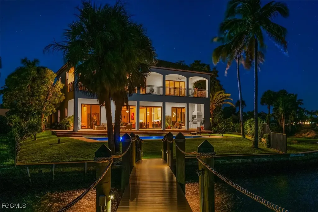 14994 Bonaire Circle Fort Myers FL 33908