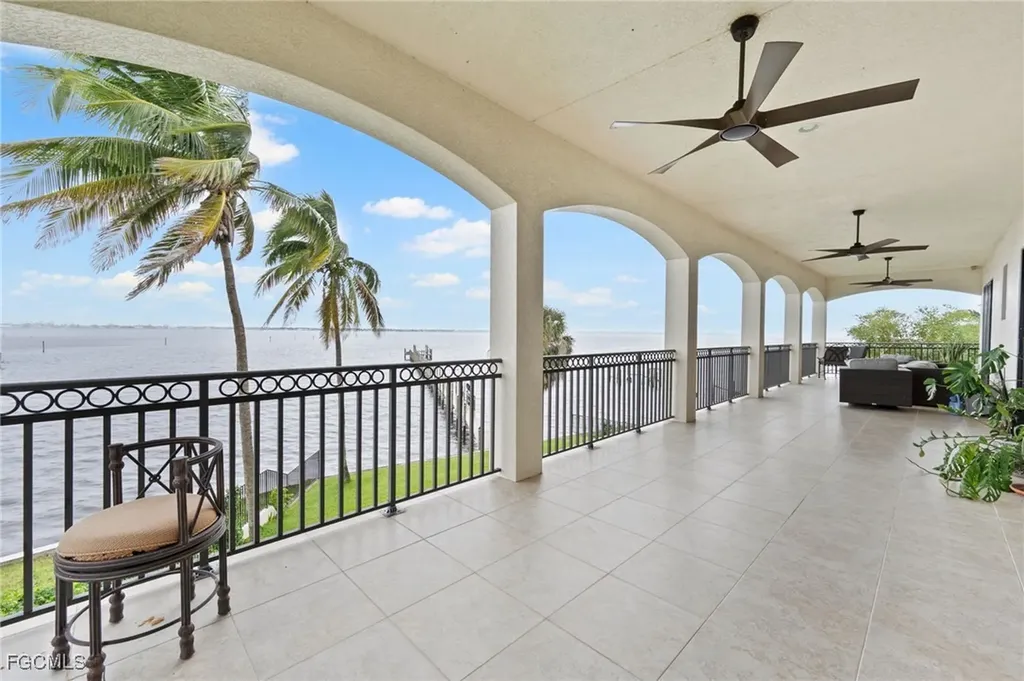 14994 Bonaire Circle Fort Myers FL 33908