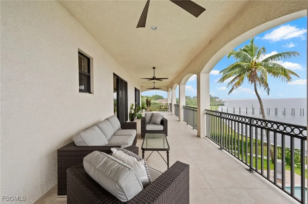 14994 Bonaire Circle Fort Myers FL 33908