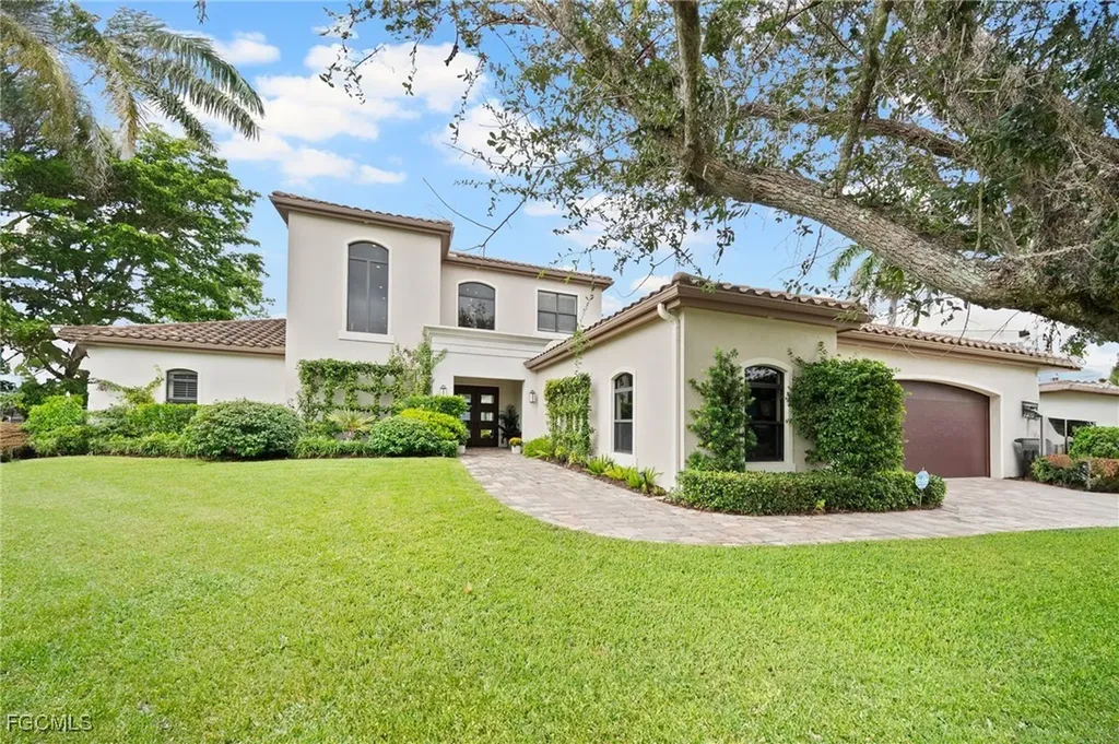 14994 Bonaire Circle Fort Myers FL 33908