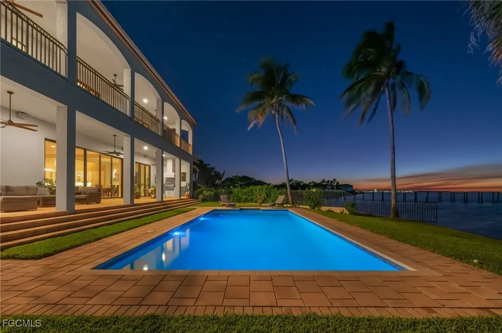 14994 Bonaire Circle Fort Myers FL 33908