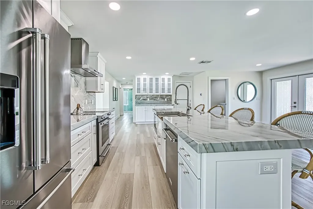 1073 Sand Castle Road Sanibel FL 33957