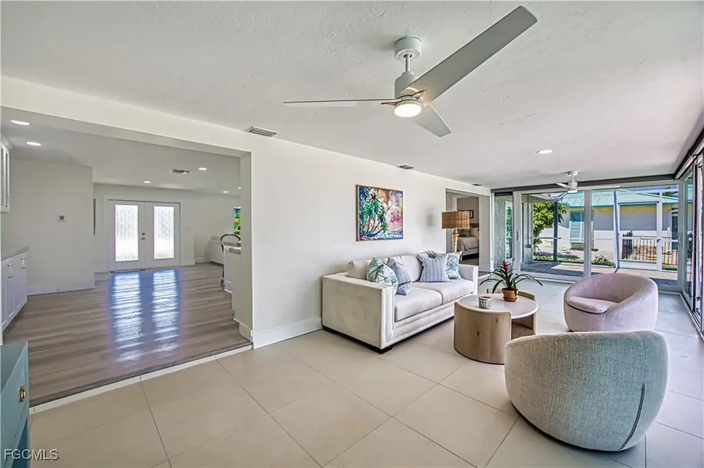 1073 Sand Castle Road Sanibel FL 33957