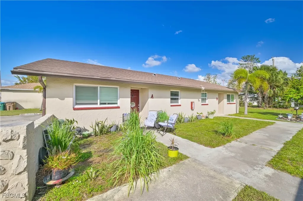 3215 Skyline Boulevard Cape Coral FL 33914