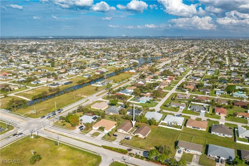 3215 Skyline Boulevard Cape Coral FL 33914