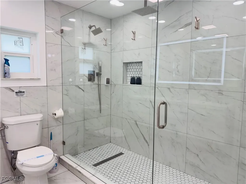 1813 Hancock Bridge Parkway Cape Coral FL 33990
