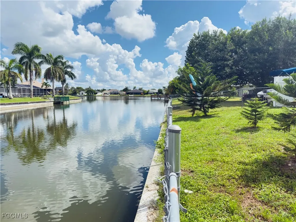 1813 Hancock Bridge Parkway Cape Coral FL 33990