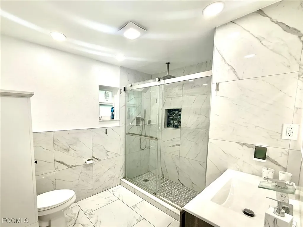 1813 Hancock Bridge Parkway Cape Coral FL 33990